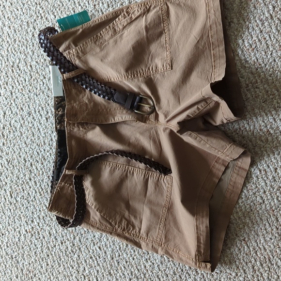 Shorts - Picture 1 of 4